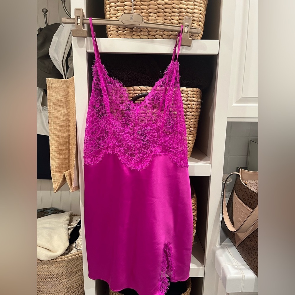Victoria secret night gown‎ size M